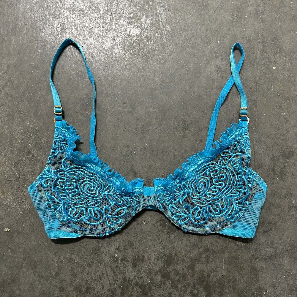 Victoria's Secret Very Sexy Turquoise Blue Animal Print Lace Balconette Bra 34B